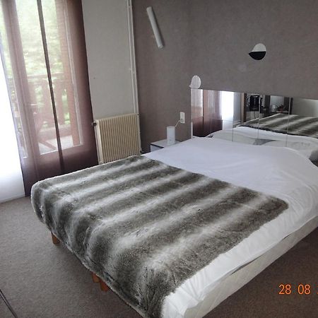Hotel Bon Accueil 오요나 객실 사진
