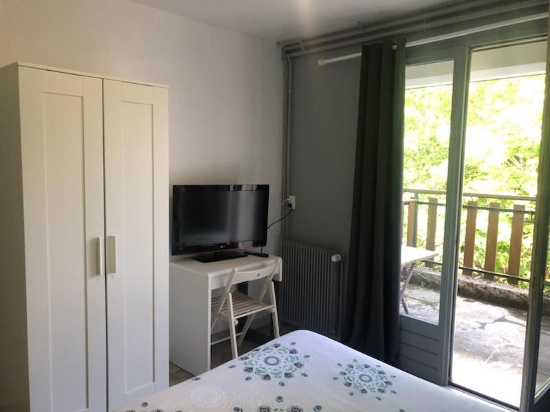 Hotel Bon Accueil 오요나 외부 사진