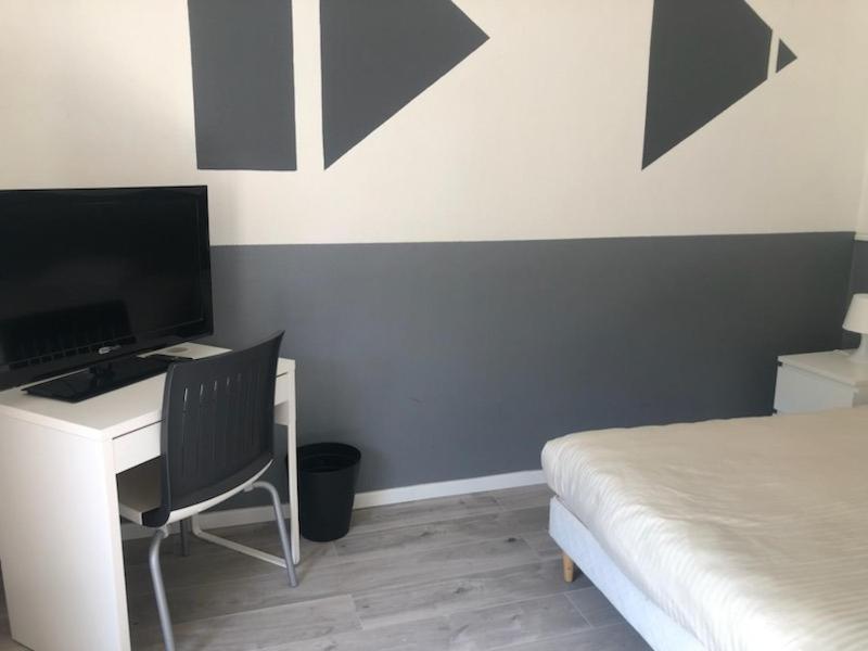 Hotel Bon Accueil 오요나 외부 사진